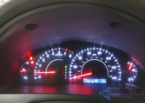 2010 Toyota Camry Se/Le/Xle z USA, uszkodzony, nr VIN 4T4BF3EK3AR023495